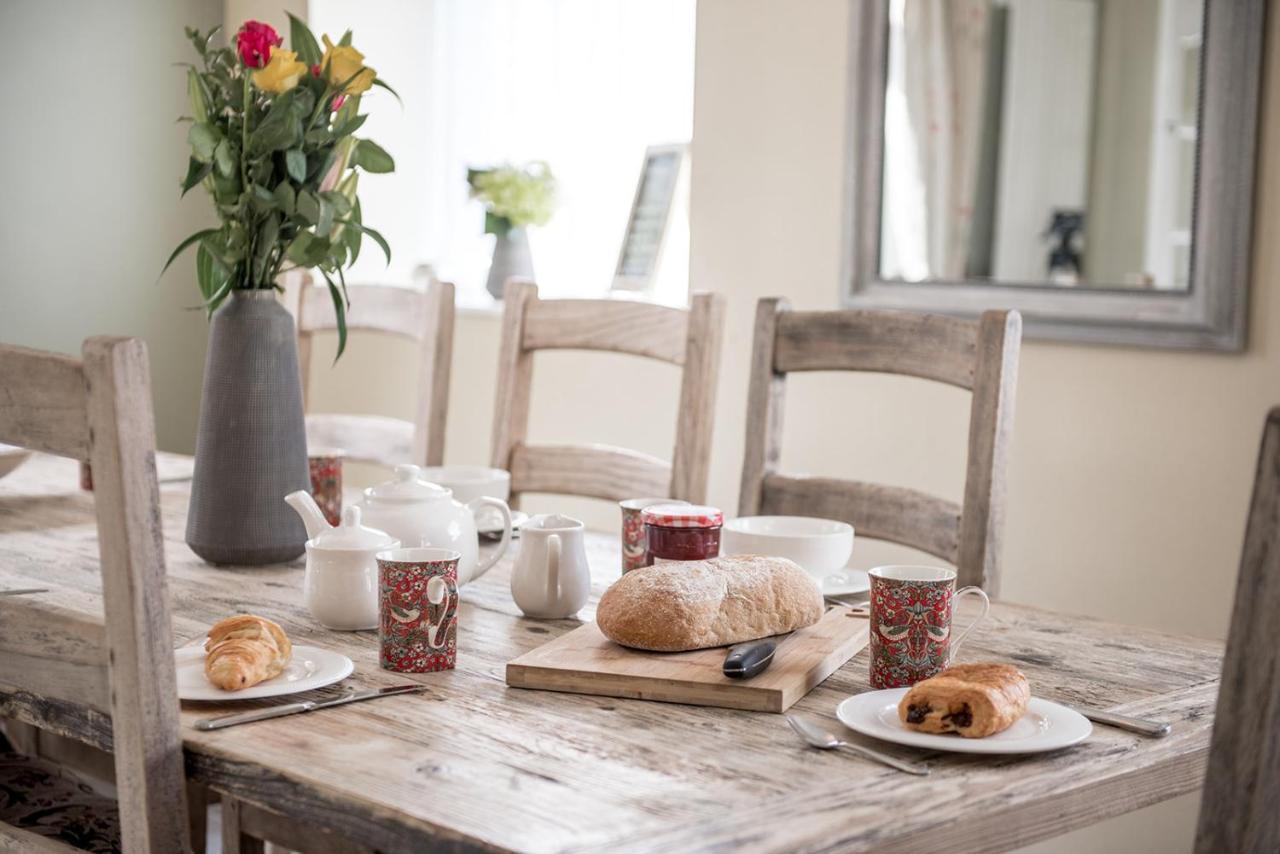 Newly Renovated Old Bakery House In Bath, 3 Bedroom, Free Parking 外观 照片