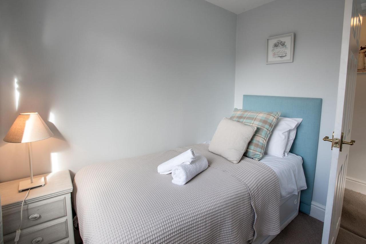 Newly Renovated Old Bakery House In Bath, 3 Bedroom, Free Parking 外观 照片