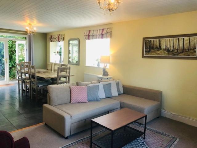 Newly Renovated Old Bakery House In Bath, 3 Bedroom, Free Parking 外观 照片